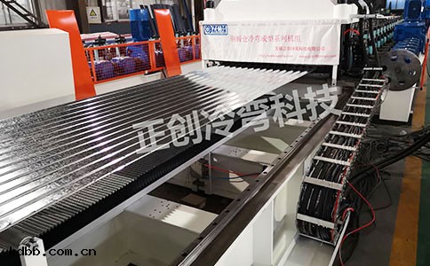 金(jīn)屬波紋涵(hán)管生(shēng)產線 金(jīn)屬波紋涵(hán)管生(shēng)產線