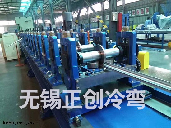 管(guǎn)廊抗(kàng)震支架設備