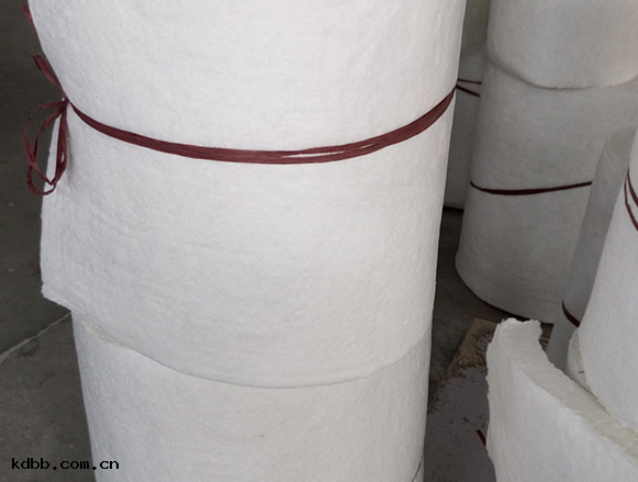 硅酸(suān)鋁針刺毯 (3)